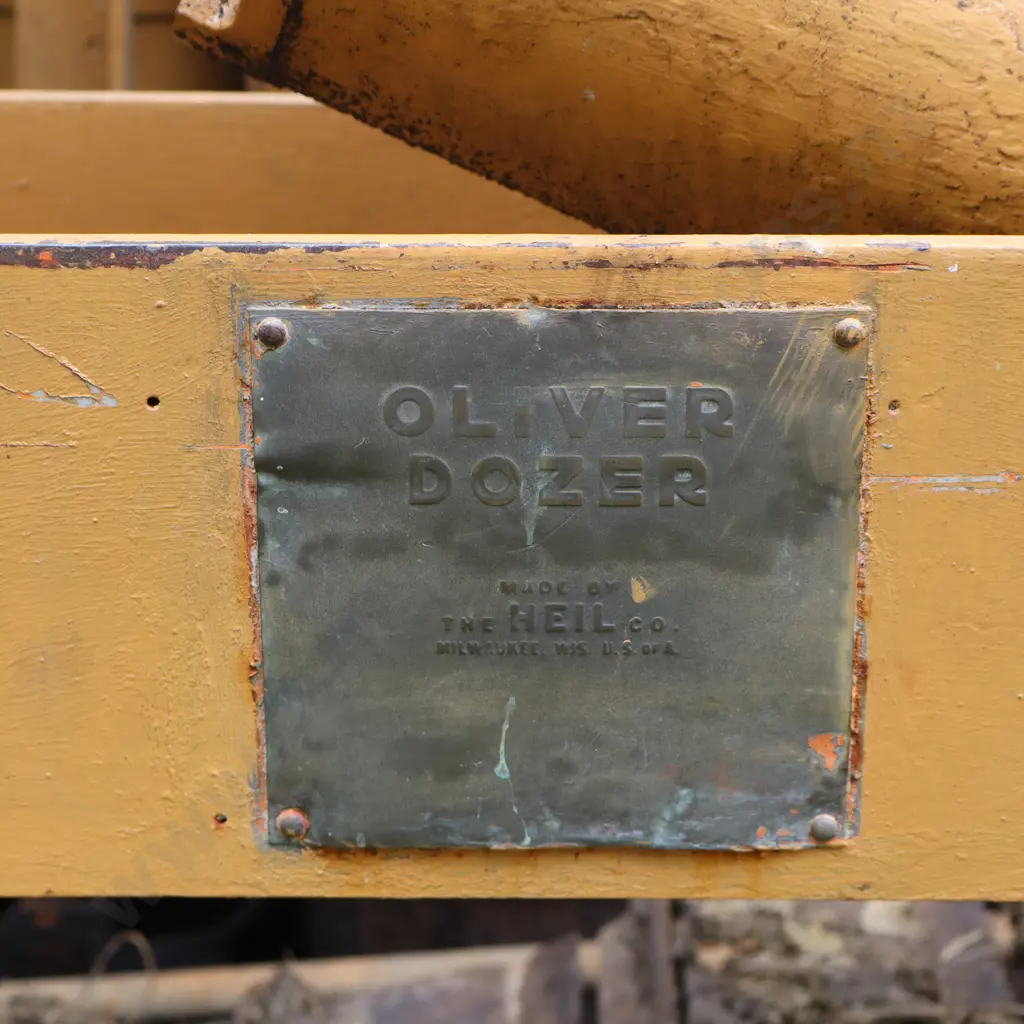 Cletrac Dozer Running Image 1++