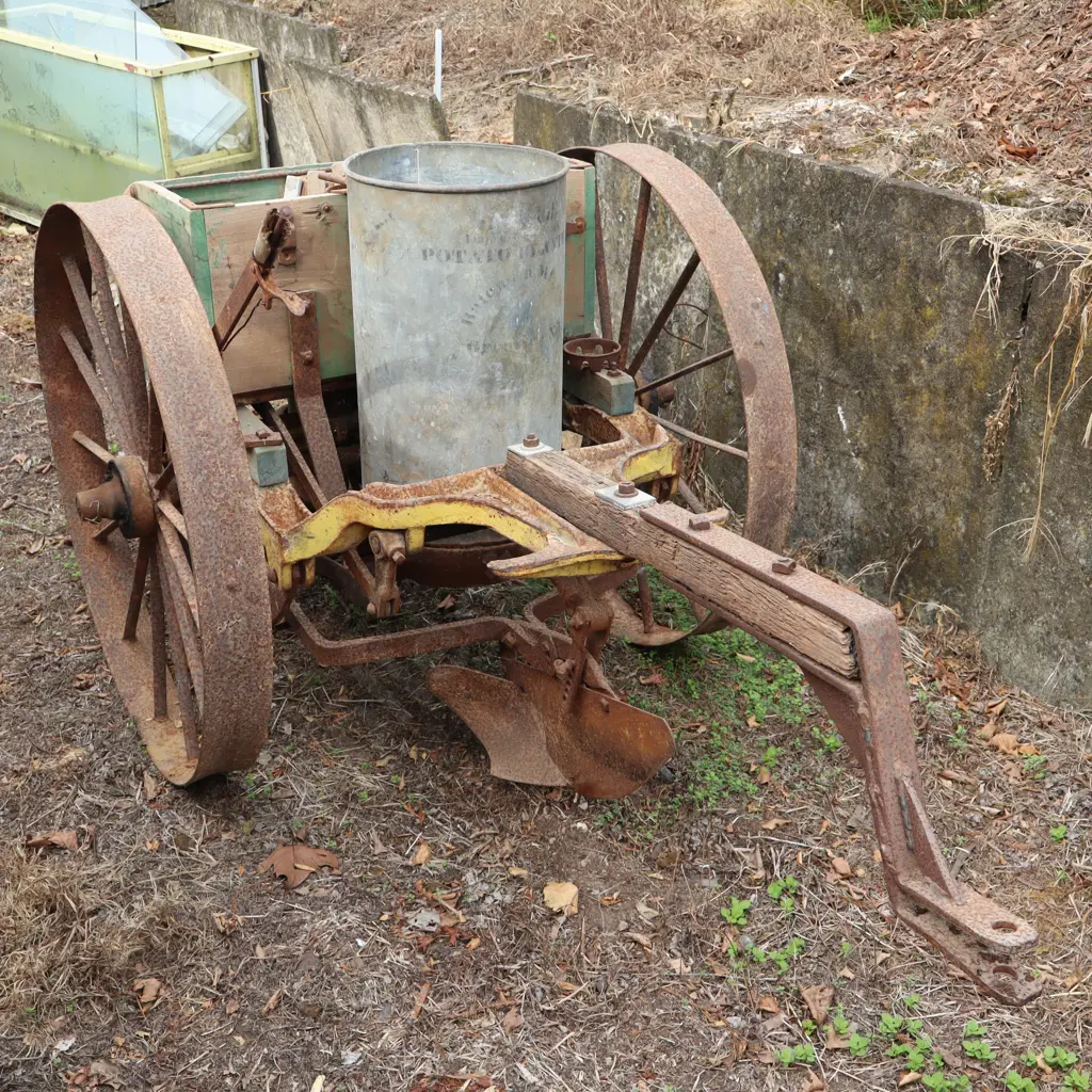 Antique Potatoe Planter Image 1++