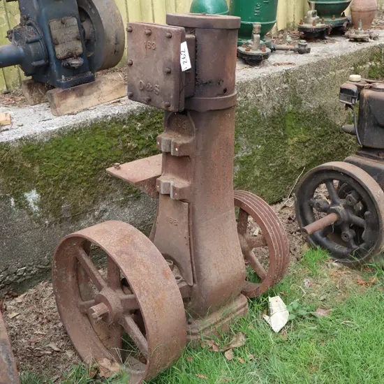 Verticle Engine/Steam?