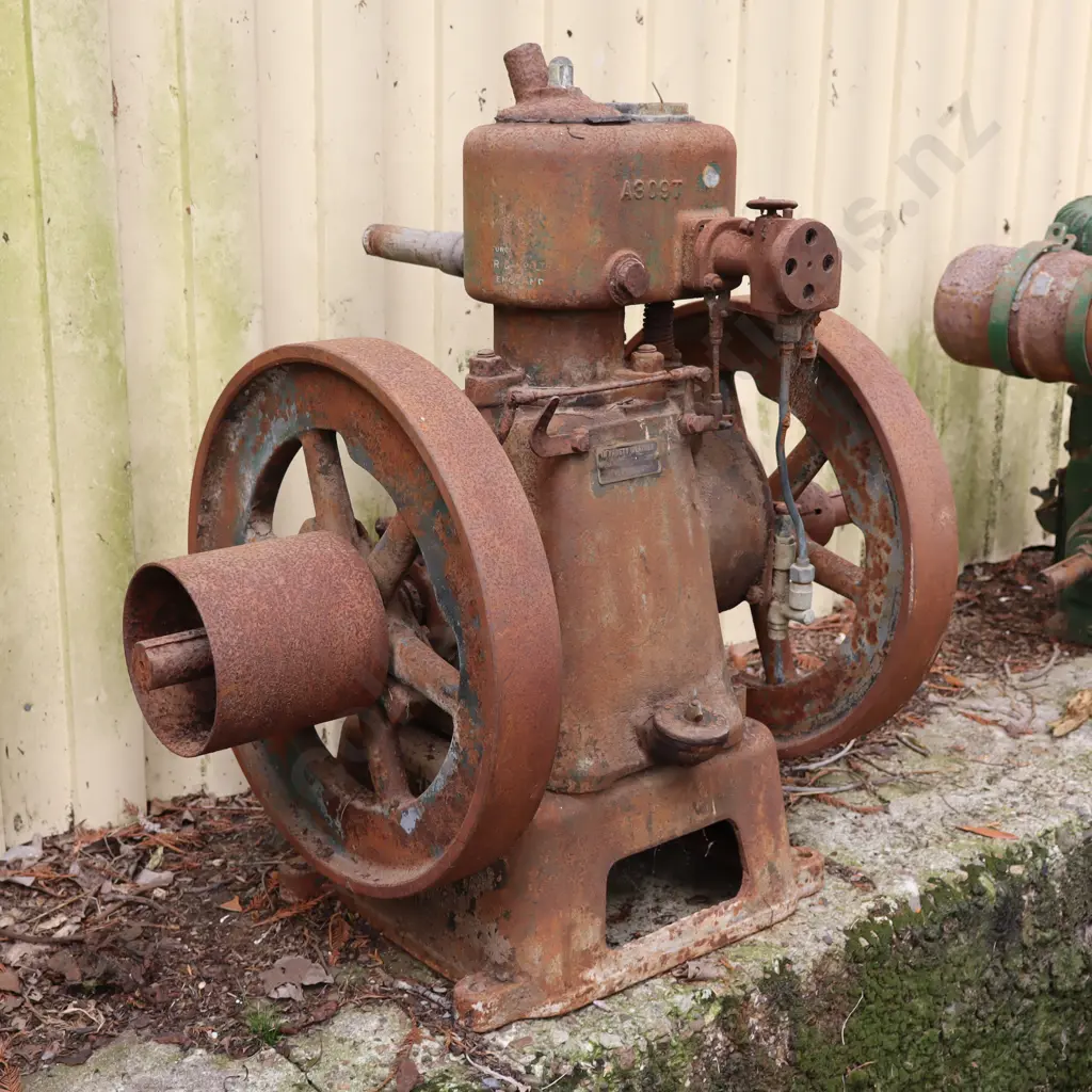 Lister Twin Flywheel Stationary Engine. 45cm Flywheels Image 1++
